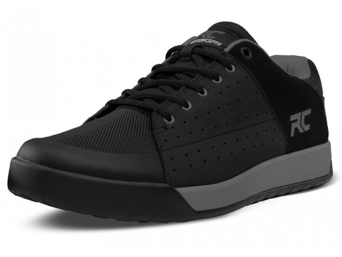 euro 42 mens